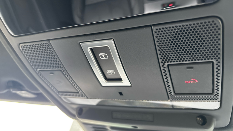 Land Rover Discovery Sport 2.0 D200 Metropolitan 5dr Auto [7 Seat] Diesel Station Wagon